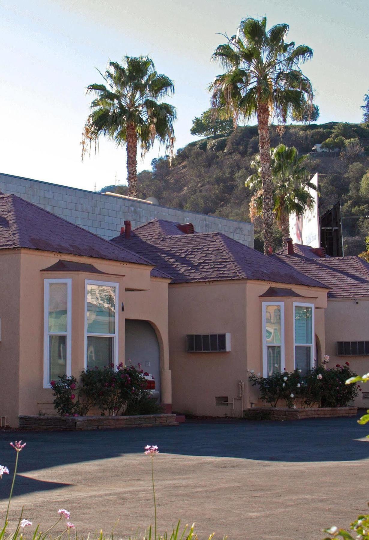 El Royale Gardens Near Universal Studios Λος Άντζελες Εξωτερικό φωτογραφία